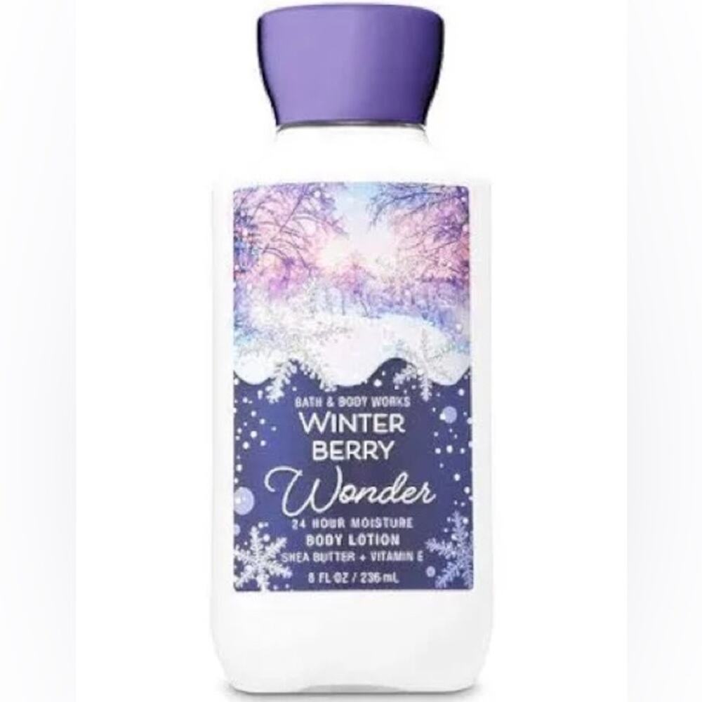 Bath and Body Works Winterberry Wonder Body Lotion 8 Ounce Full Size